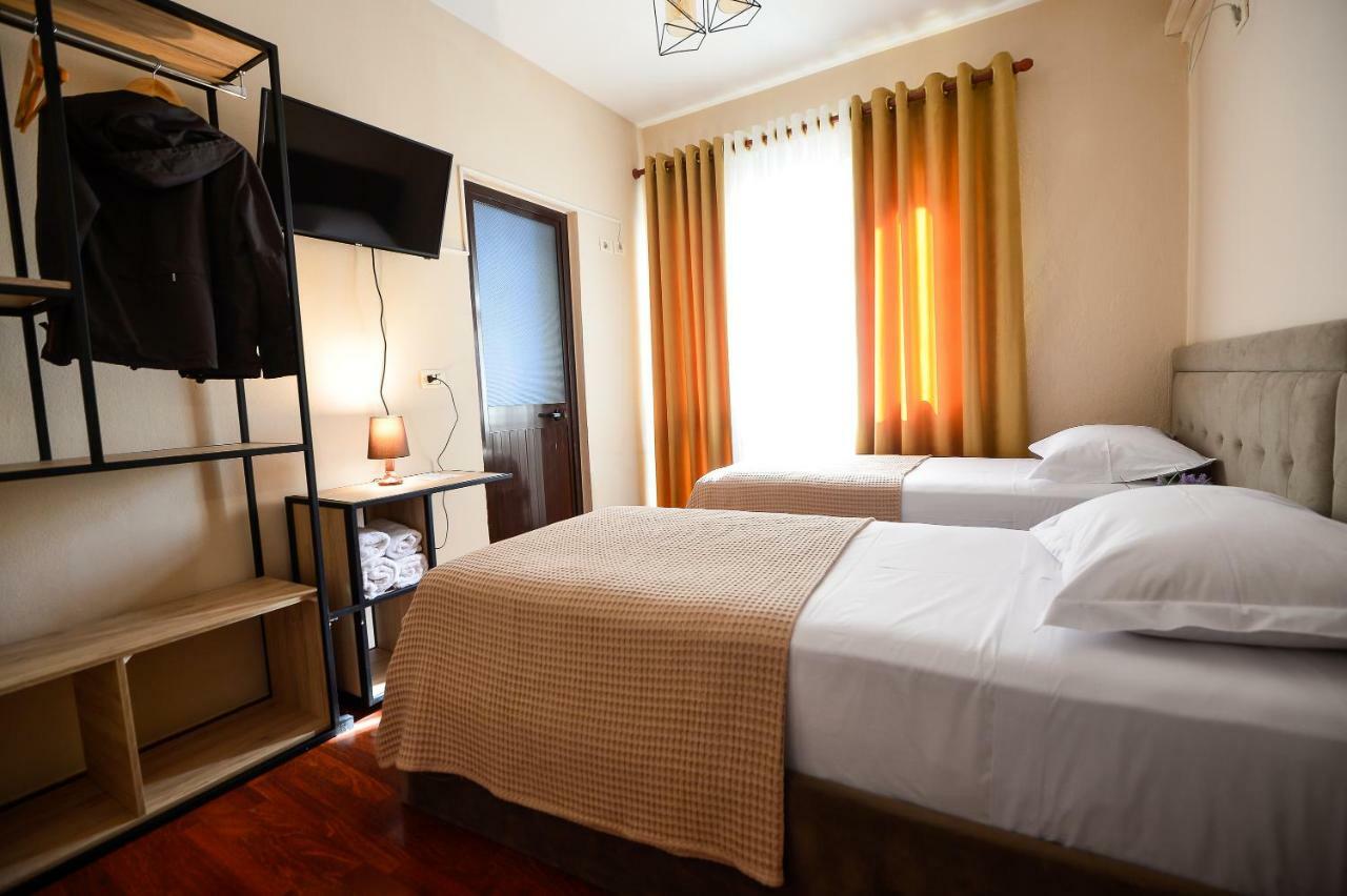 Niku Hotel Tirana